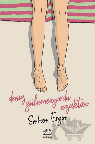 Deniz Gülümsüyordu Uzaktan